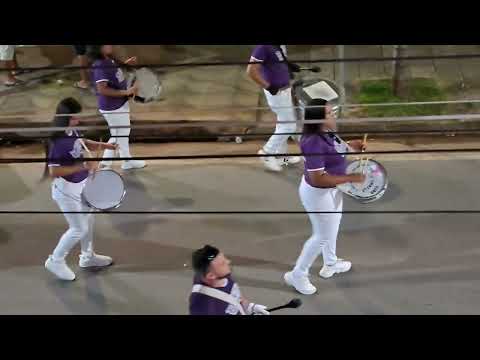 Desfile das escolas, do 34° aniversário da cidade de Entre folhas,  Minas Gerais. 