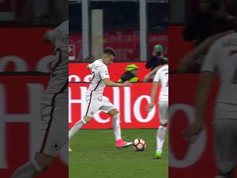 WHAT A GOAL! 🔥 ELSHA v MILAN 2016/17 #shorts #asroma #milanroma #elshaarawy