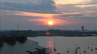 Heavenly Day - Picture House