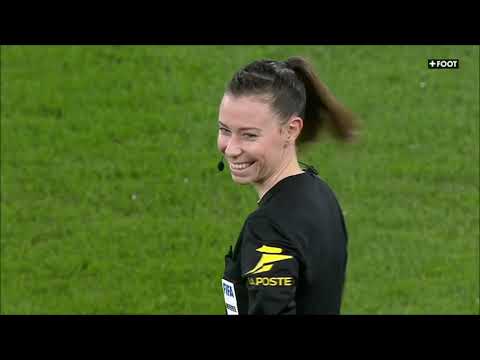 23 D1F Féminines J15 STADE de REIMS ( SDR ) /  MONTPELLIER ( MHSC )