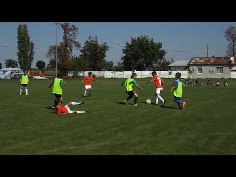 episod3 repriza1 meci 260817 FC Bazosu Vechi - ACS Kids Sinmihaiu Roman, juniori