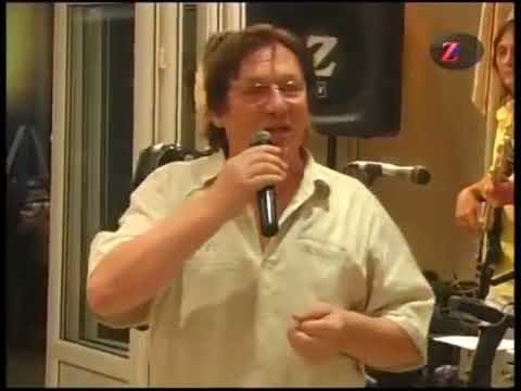 Mile Safet Kostadinović i Ansambl Zora - Hoću malo rodnog neba