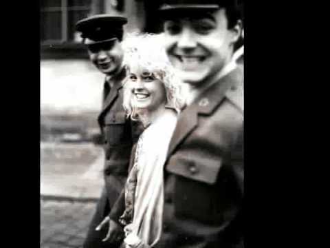 Iveta Bartošová - Take My Hand (Dej mi ruku)