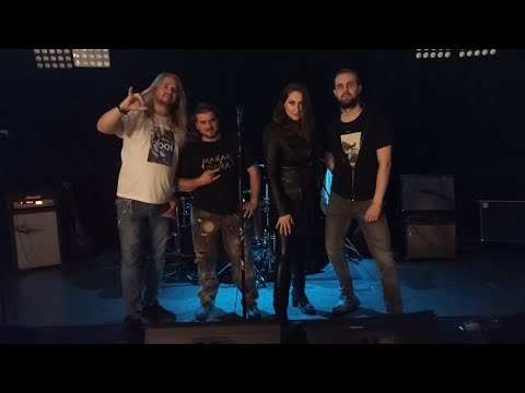 Jane Razor & Janesession - Notorious Womanizer (Live 7.10.22 Trenčín / Klub Lúč)