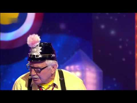 Ne Kölsche Schutzmann alias Jupp Menth bei Karneval Hoch Drei 2013