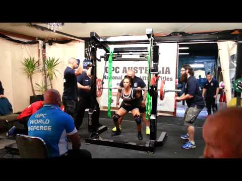 Rebecca Gleich squats 142.5kg GPC Nats