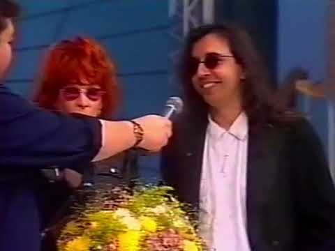 Sergio Dias, from Os Mutantes, and Rita Lee on the "Confidential File" segment of Domingão do Fau...