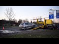 Vier auto's botsen tegen elkaar in Almelo