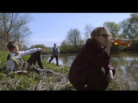 Video thumbnail for Älä koske mun bisneksii