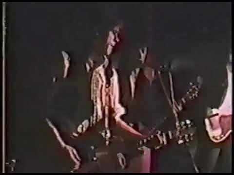 Matt Kellett, Johnny Thunders and Glen Matlock live in London