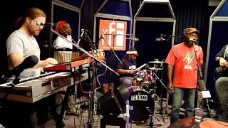 Radio recording - Chatty Chatty Mouth - Clinton Fearon & Boogie Brown band @ RFI (part2)