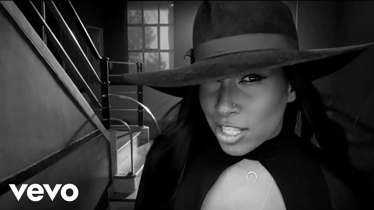 Melanie Fiona – “Bite The Bullet”