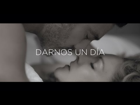 Erika Ender - Darnos un día (Official Video)