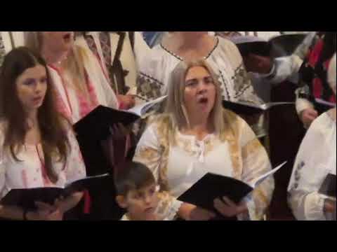 Corul Armonia din Șag (Timiș) ne-a colindat! O mare bucurie în prag de Sfintele Sărbători!