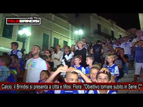 Calcio: il Brindisi si presenta a città e tifosi. Flora: "Obiettivo tornare subito in Serie C"