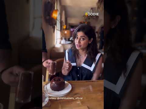 Shamita Shetty Enjoys Her Healthy Gluten-Free, Lactose-Free, Sugar-Free Dessert #shorts