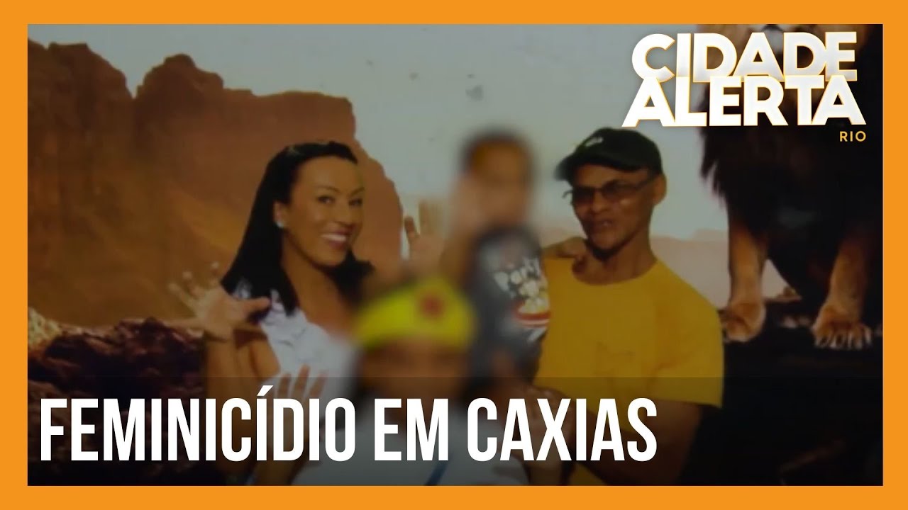 Woman is killed by her husband in front of her children with knife blows.