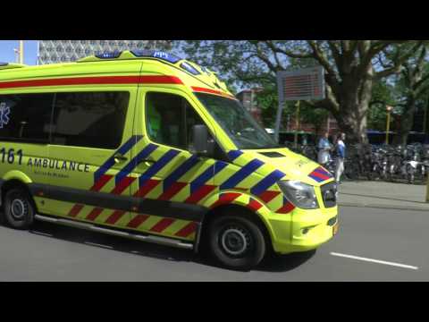 13-05-16 A1 Ambulance van melding naar Ziekenhuis (Gouda)