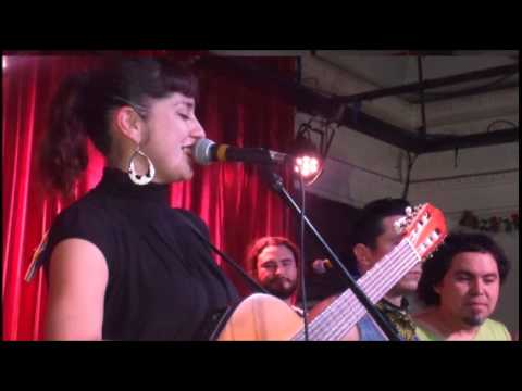 Natalia Álvarez (La Joya) - Fuego (Versión Acústica)