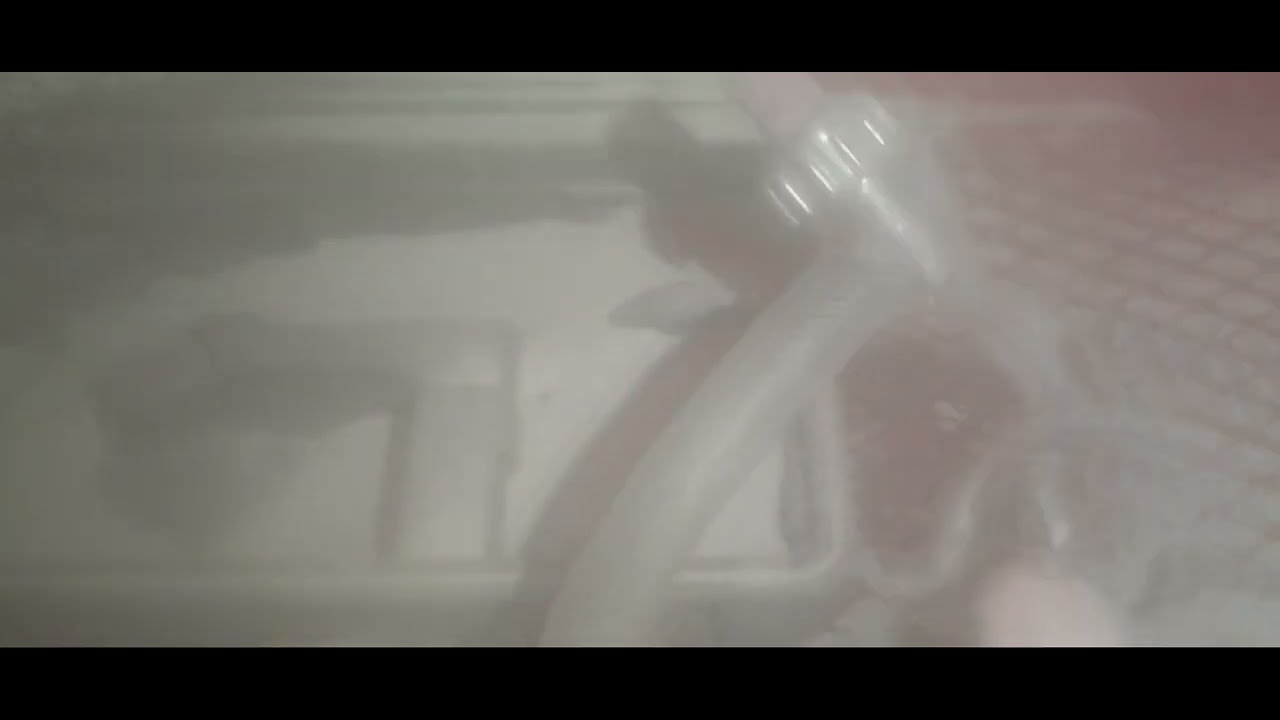Video: Sandblasting Spaceman