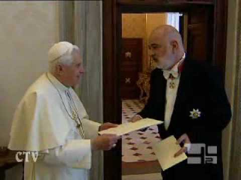 Vladeta Jankovic stigao u Vatikan 2005 godina