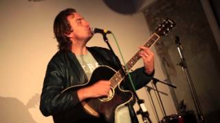 Jon McClure from Reverend and the Makers – The Gun solo acoustic gig
