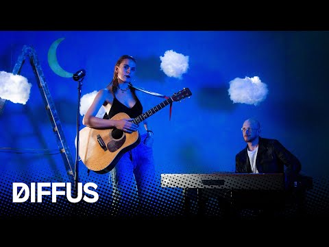 Lara Hulo - Kontrolle verloren (Day & Night Session) | DIFFUS