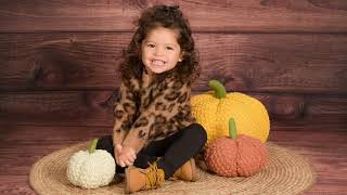 Hello Pumpkin | Lifetouch Preschool Photography