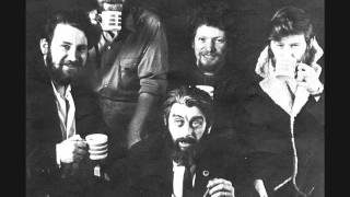 The Dubliners ~ A Pub with No Beer