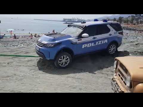 STROPPIAMO il Discovery della POLIZIA! 😱😱😱😁 #offroad #fuoristrada #polizia #4x4