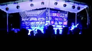 Download lagu Demonity-Jodo Moal Kamana live at Denpasar mp3 Download lagu Demonity-Jodo Moal Kamana live at Denpasar mp3