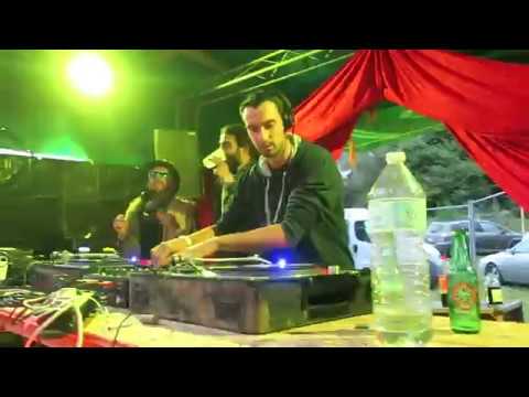Maks Tek-Hilarant - Techno Wood Party