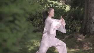 Simplified Tai Chi 24 for Beginners (YMAA Taijiquan) Helen Liang