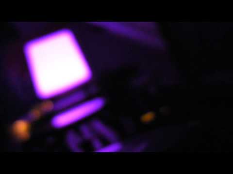 Deep House : Lay Far - Strong Souls