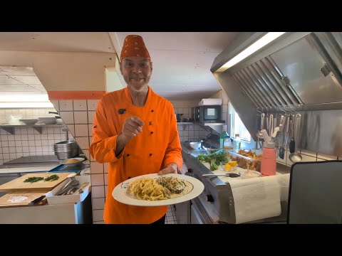 Schnelles zartes Rinderlenden-Steak mit Pfifferlingrahm 🍄 In unter 20 Minuten wie im Wirtshaus! 🥩