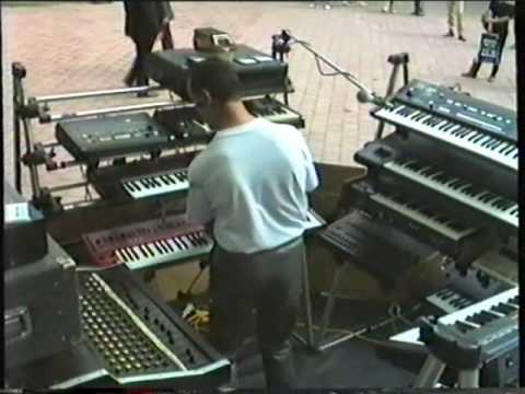 Ken Davis Performs **Smile ** In Canberra Australia - 1988 - Full Music Catalog Follows