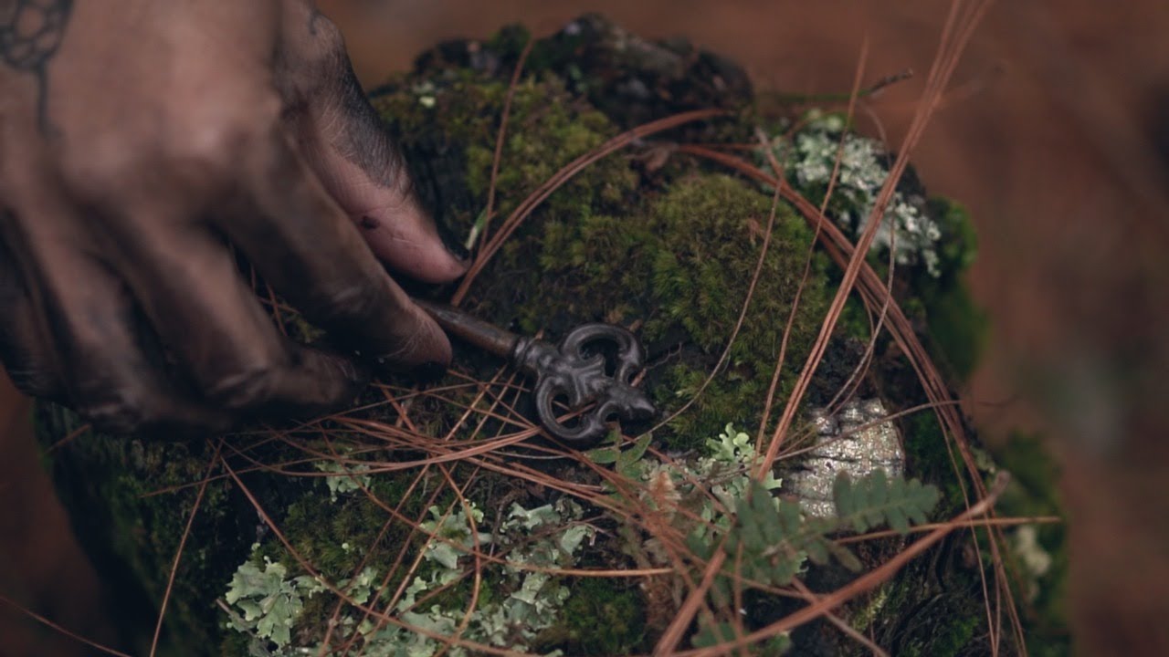 Brazylijski zespół Anversa łączy hardcore i rap w poruszającym teledysku do utworu „1484”