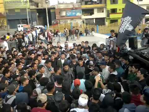 GCR vs INOCENTE vs 2Mc's - Activación Red Bull 2016 Villa El Salvador