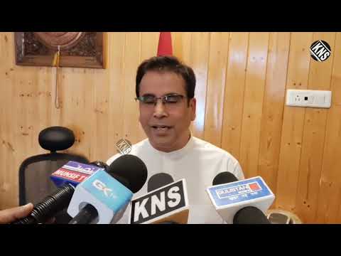 An unelected person cannot review government projects while the elected government remains accountable to the people: NC leader #tanvirsadiq   Questioning #MehboobaMufti’s role in reviewing central projects. He also termed the INDIA bloc meeting important for strengthening democracy and demanded strict accountability in the cancelled GOI examination case.