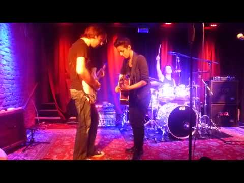 Engelien Eventband feat. Yaelle Cinkey - BEAT IT!