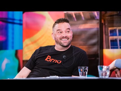 3. Petr Švancara (26. 4. 2021, Malostranská beseda) - 7 pádů HD