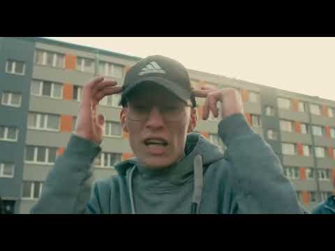 BeCeKa - Wiecznie Niewyspany (ft. Filipek)