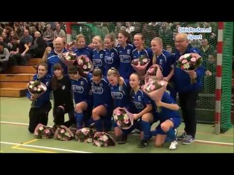 Nieuw Roden Vr1 wint voor tweede keer Leekster Voetbalgala 2017