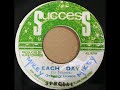 Gregory Isaacs - Each Day (1970 age19)