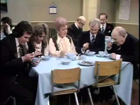 Are You Being Served? Season 4 Episode 1 - No Sale