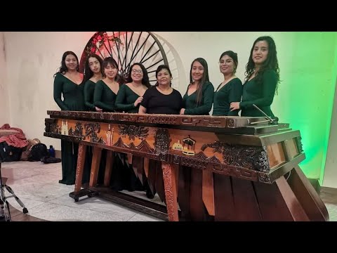 Grupo femenino centro cultural Malacatancito "Chuchitos Calientes" tel. 49829093 MARIMBA PURA
