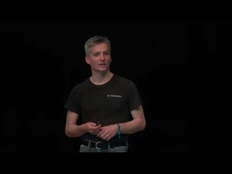 Bootstraping a slightly more secure laptop (33c3)