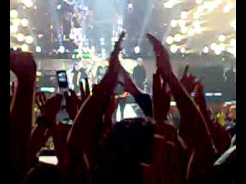 Queen + Paul Rodgers v Praze 2008 - God Save The Queen