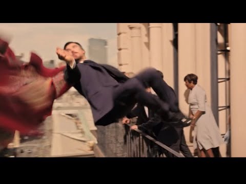 Dr. Strange jumps of building coolest hero entrance Multiverse Of Madness marvel