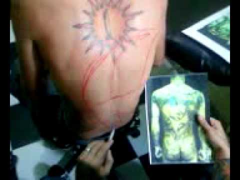 panzertattoo tatuando o maggo